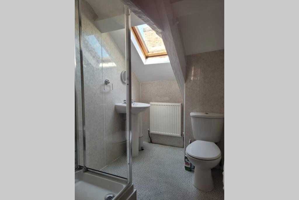 Large 5 Bed Town-Centre Home Close To The Beach, Sleeps 9 Aberystwyth Exterior photo