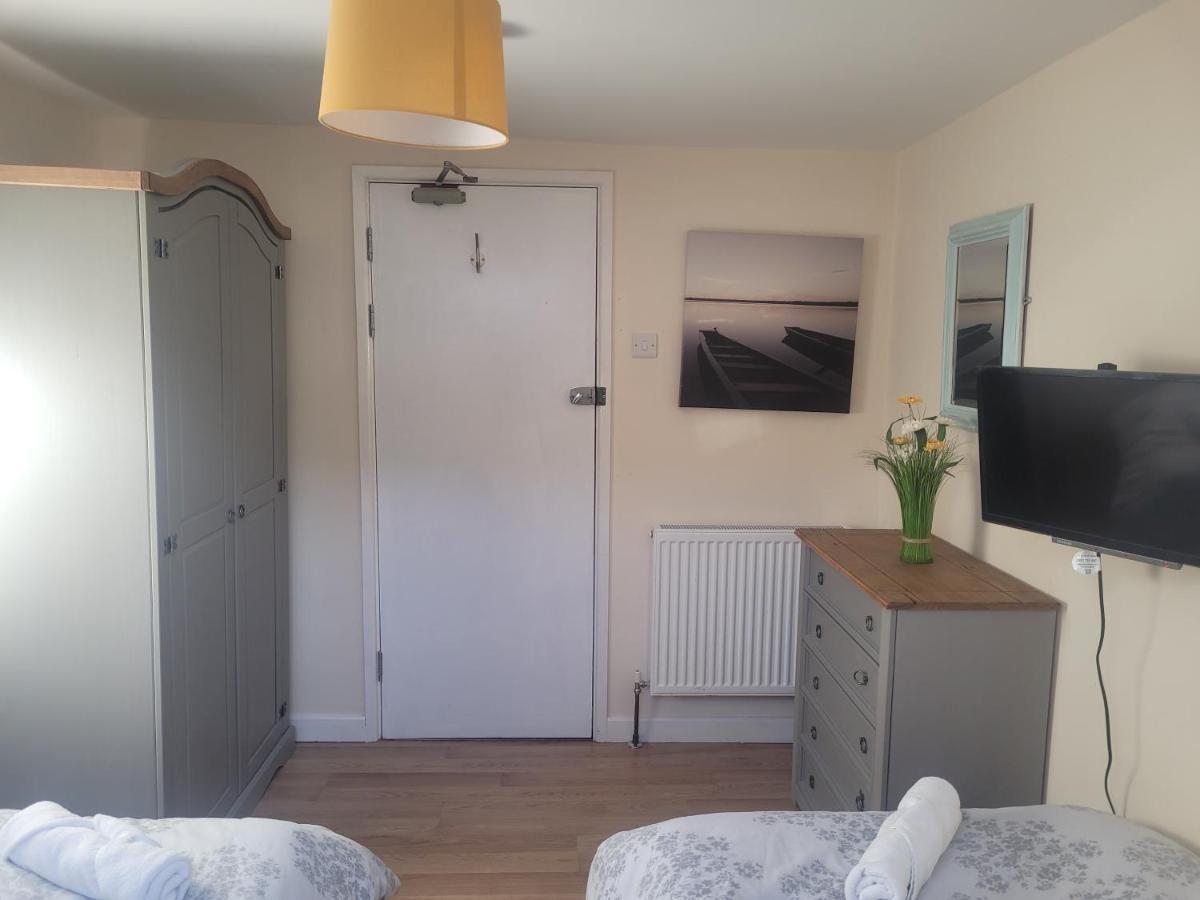 Large 5 Bed Town-Centre Home Close To The Beach, Sleeps 9 Aberystwyth Exterior photo